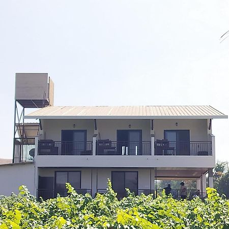 Soma Vineyard Resort -Nashik Ngoại thất bức ảnh