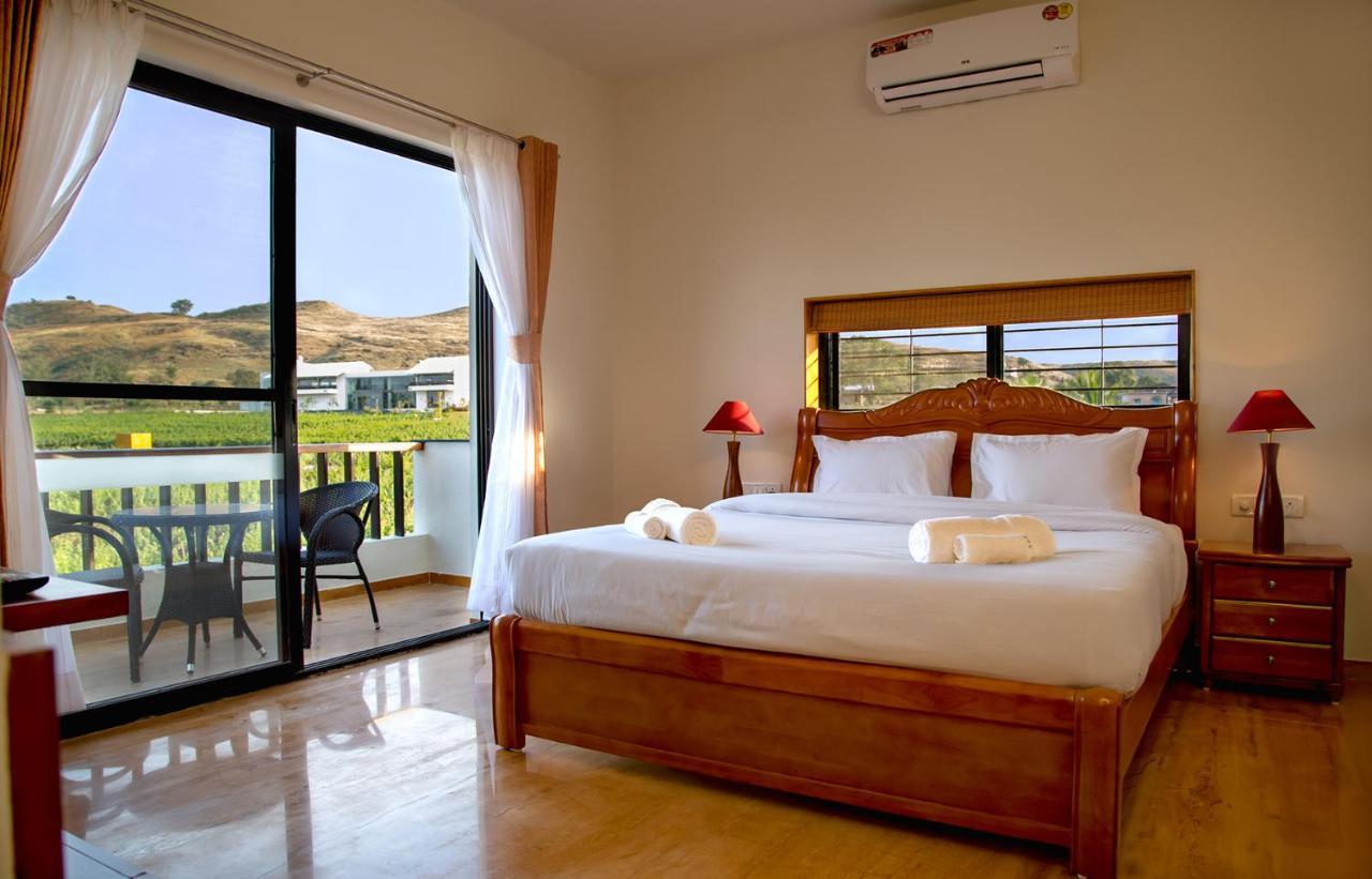 Soma Vineyard Resort -Nashik Ngoại thất bức ảnh