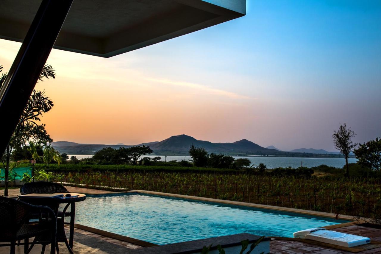 Soma Vineyard Resort -Nashik Ngoại thất bức ảnh